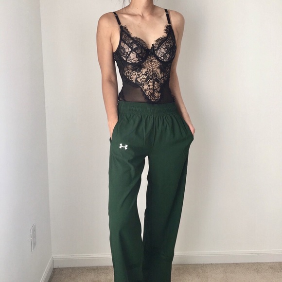 Under Armour women sport long pants - Picture 2 of 8